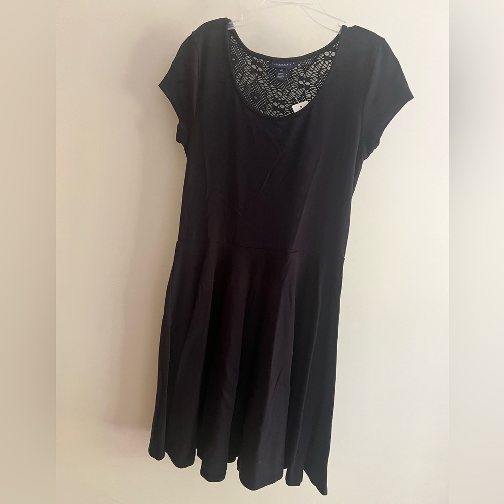 Black Short Sleeve Dress